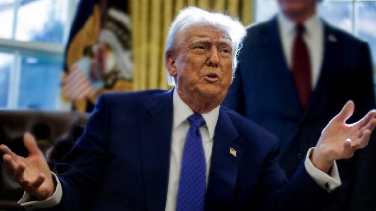 Trump ordena represalias contra abogados que colaboraron en su investigación