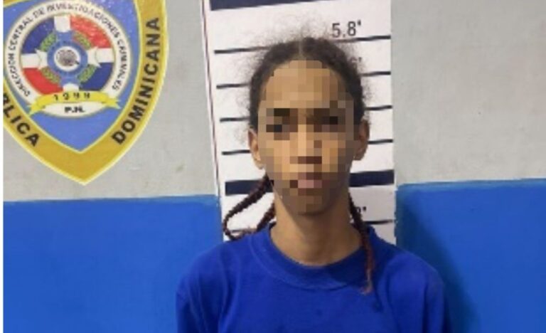 Arrestan en Santiago a hombre por robo a mano armada en consorcio de bancas