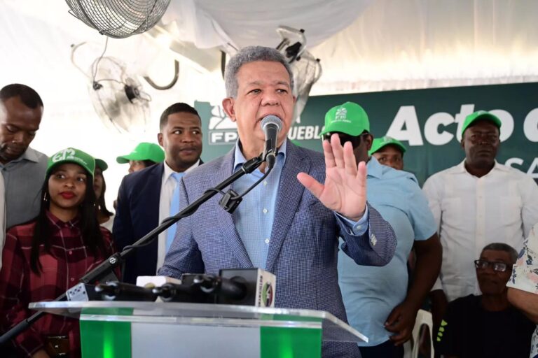 Leonel juramentará nuevos líderes de SDE este domingo