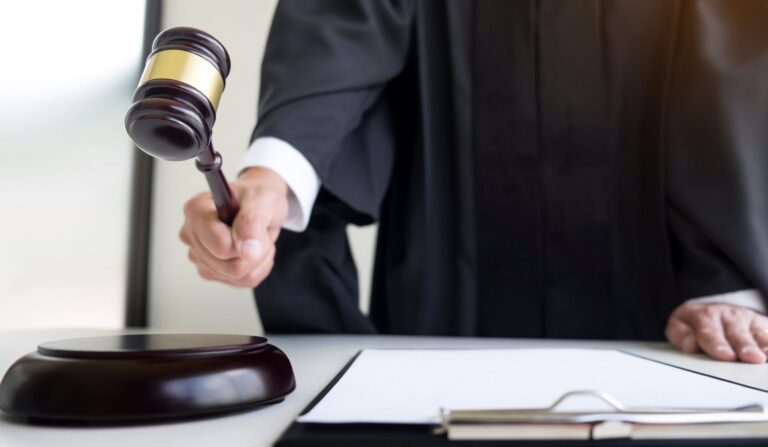 Dictan 20 años de prisión a hombre que violó mujer en Sabana Perdida