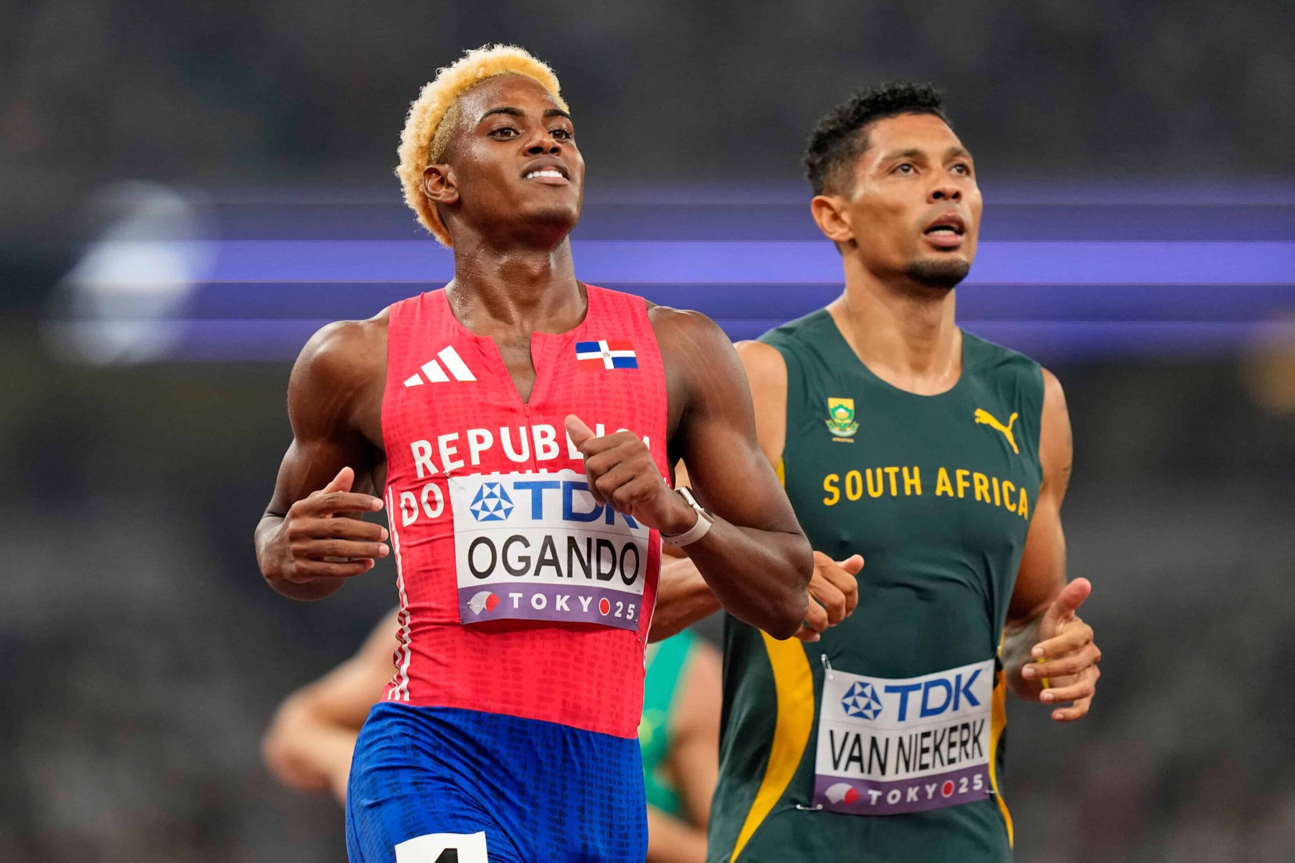 Alexander Ogando clasifica a la final de los 200 metros en el Campeonato Mundial de atletismo