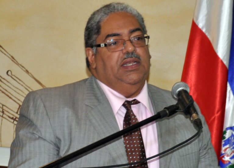 Chanel Rosa afirma en SeNaSa se implementó una «doble contabilidad» para engañar a la Sisalril