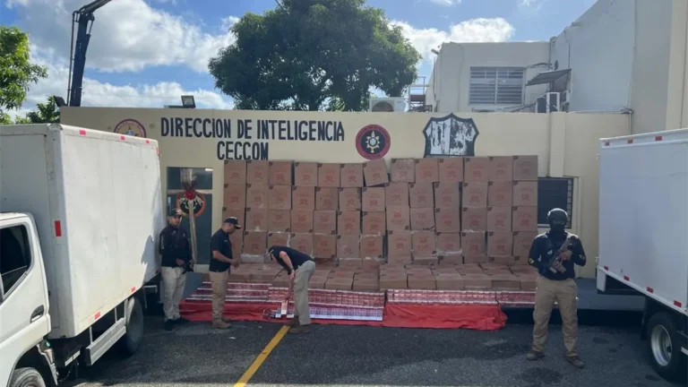 Decomisan 830 mil cigarrillos de contrabando en parqueo de Altos de Alameda