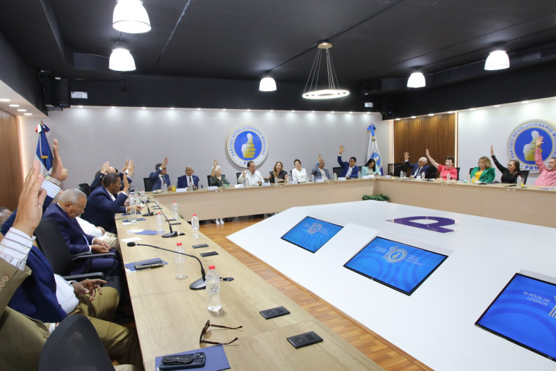 El PRM se desvincula del uso de fondos de Senasa en la campaña electoral de 2024