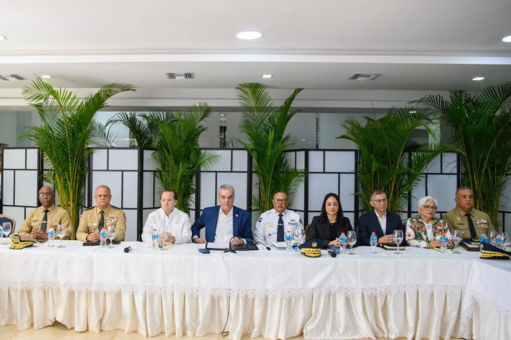 Gobierno dominicano anuncia reforzamiento de operativos preventivos por feriados y desmiente red de tráfico de órganos