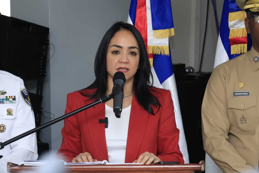 Caninos del FBI y embajada EEUU se suman a la búsqueda de la niña Brianna Genao