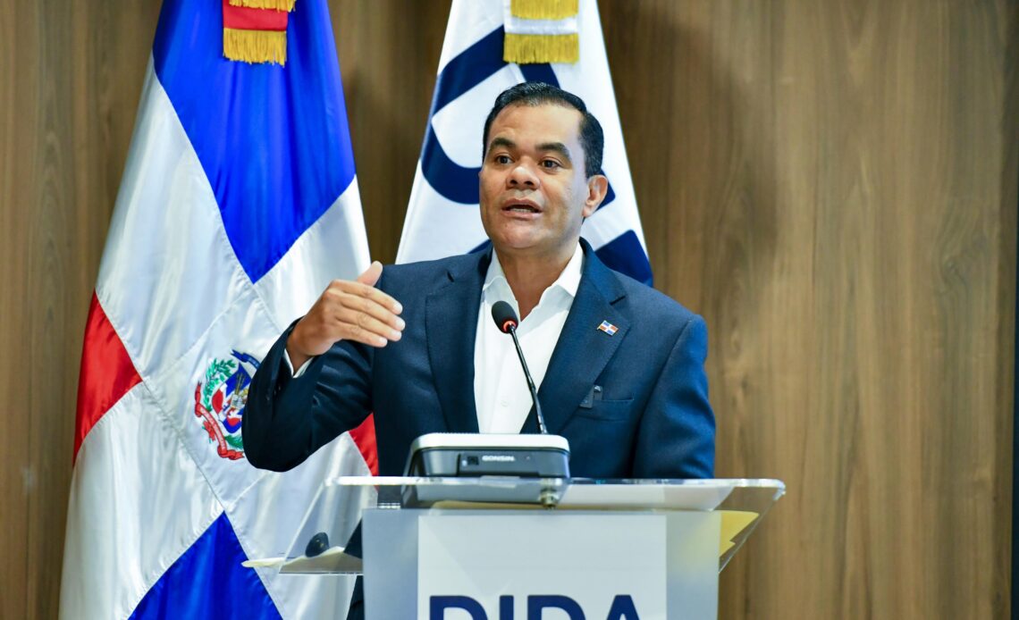 Elías Báez respalda reformas en salud y Seguridad Social previstas para 2026