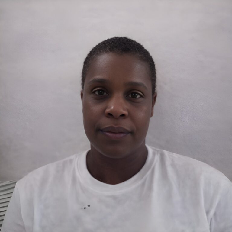 Muere mujer en habitación de un hotel en Hato Mayor; Policía busca acompañante