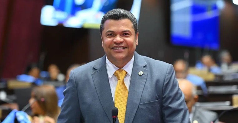 Tobías Crespo organiza operativos gratuitos de salud con atención odontológica y médica en el DN