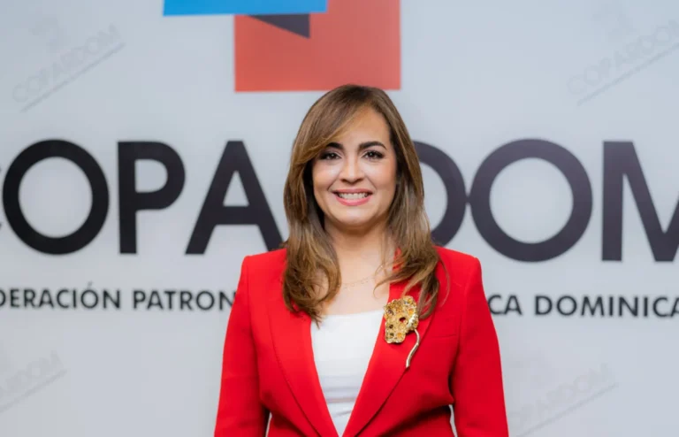 Cesantía en el centro del choque entre empresarios y sindicatos