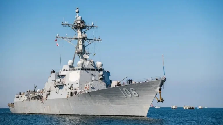 Buques de guerra de Estados Unidos llegan a Haití para combatir pandillas