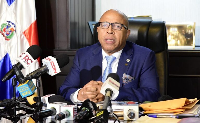 Alfredo Pacheco se inclina por aspirar a la Alcaldía del DN en lugar de un cargo interno en el PRM