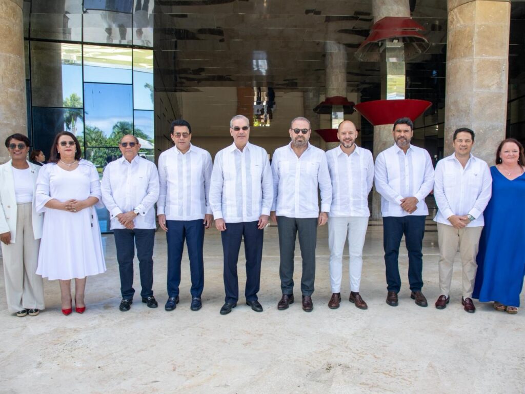 CEO de Meliá Hotels International afirma que Luis Abinader es el presidente que mejor ejemplifica la visión estratégica del turismo y lo reconoce como referente global de colaboración público-privada