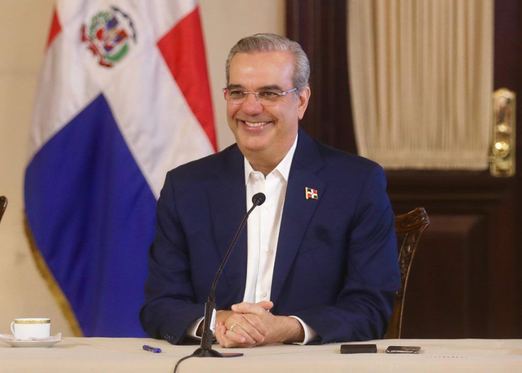 Presidente Abinader viaja este lunes a París , Francia; se reunirá con su homólogo Emmanuel Macron y reforzará agenda anticorrupción, integridad y comercio