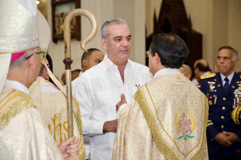 Presidente Abinader encabeza Tedeum por el 182 aniversario de la Batalla del 30 de Marzo