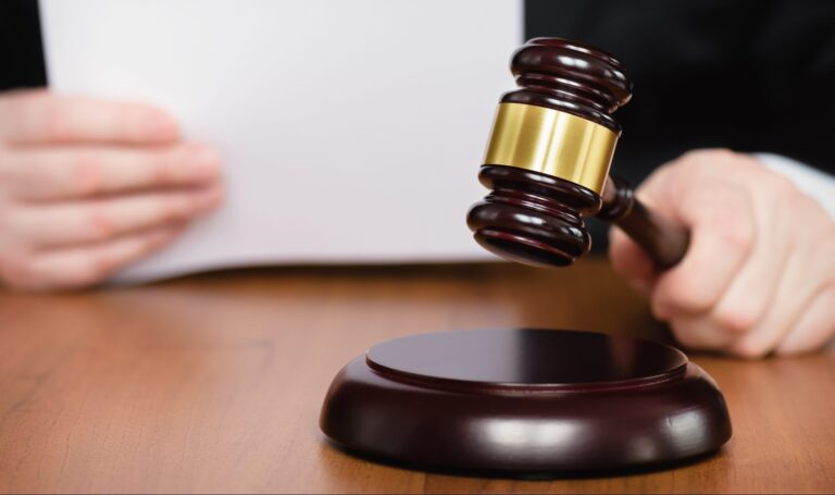 Tres meses de prisión preventiva a regidor del PRM acusado de abuso sexual contra una nieta