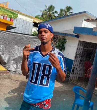 Muere joven tras recibir una descarga eléctrica al subir a un poste de alta tensión en Cotuí