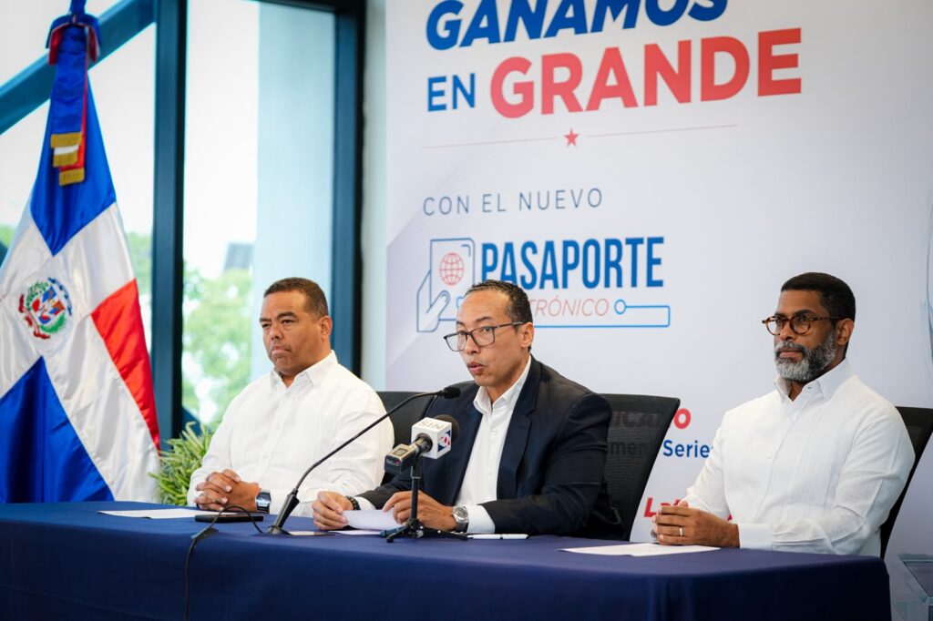 Pasaportes elimina pago adicional por pérdida o deterioro; ahorrará RD$48 millones a ciudadanos