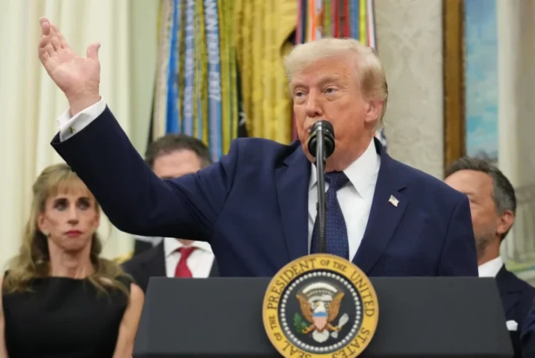 Trump da por terminada la tregua con Irán y advierte: «Esta noche les vamos a dar duro»