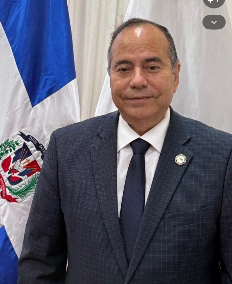 Prensa de Presidencia aclara no se mandó a retirar a periodistas del Palacio Nacional
