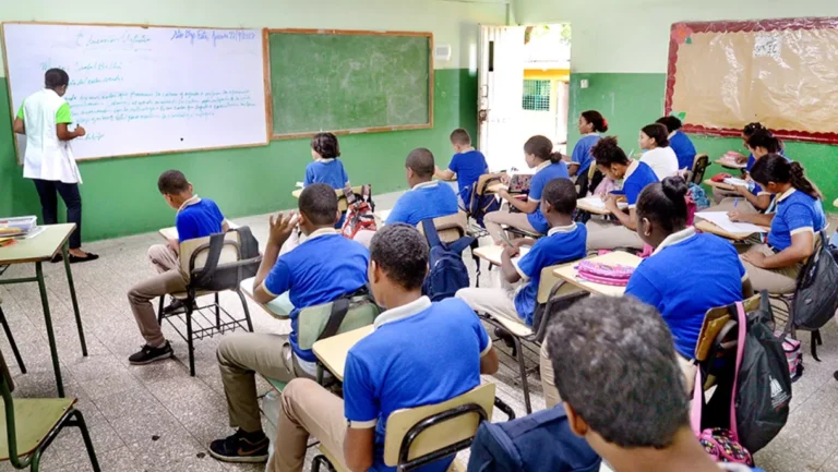 César William Tejeda afirma resultados de PISA evidencian una crisis que no puede seguir ignorándose
