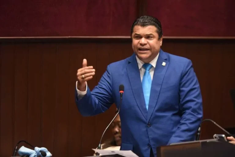 Tobías Crespo afirma: “La Población está harta del PRM y espera 2028 para sacar al Gobierno”