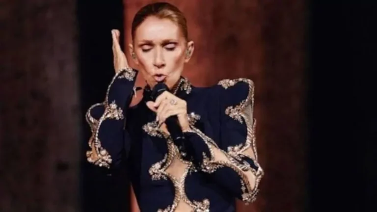 Céline Dion cae en pleno concierto y olvida parte de una canción